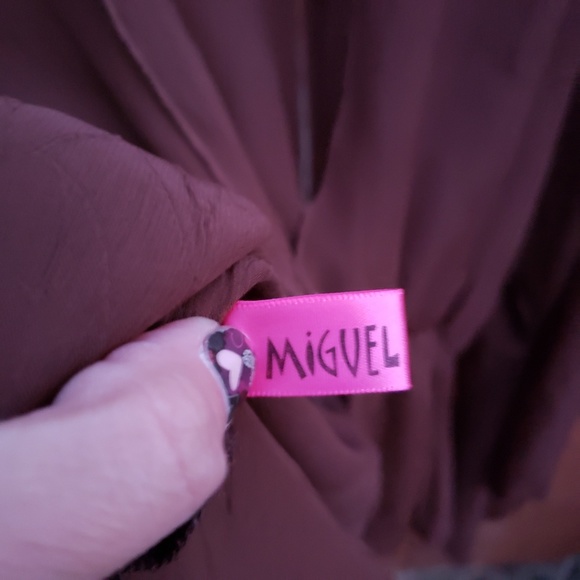 Miguel Torres Top in Brown - Picture 3 of 4